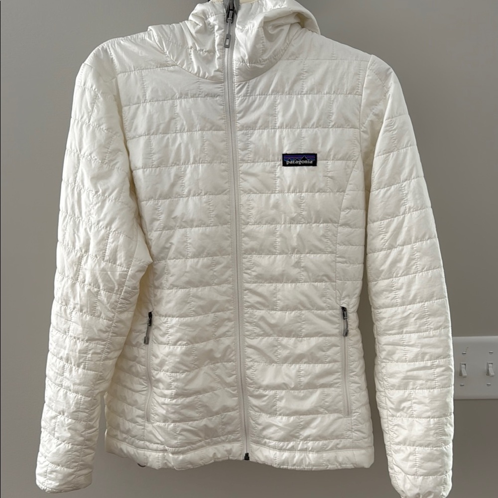 Patagonia Women's Nano Puff Hoody Jacket